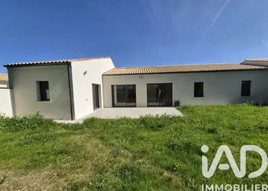 Maison à Coulon (79510)