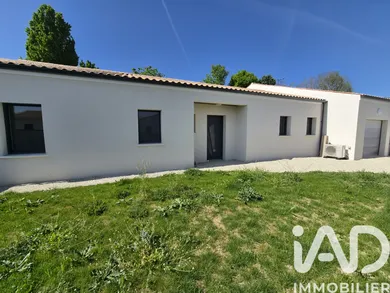 Maison à Coulon (79510)