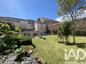 Townhouse in Cholet (49300)