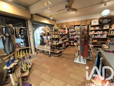 Lease-hold in Uzès (30700)