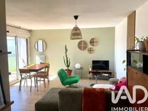 Apartment in Vannes (56000)