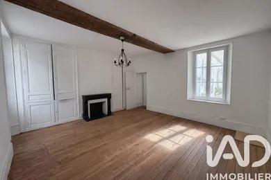 Appartement à Fontainebleau (77300)