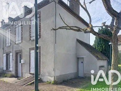 Townhouse in Saint-Germain-des-Prés (45220)