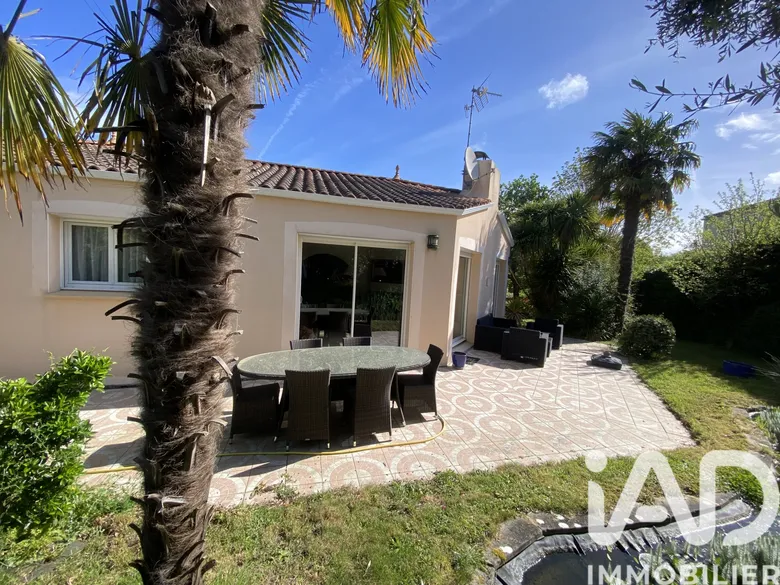 Maison 8 pièces 153 m² · à Talmont-Saint-Hilaire · 153 m² · 519 000 €