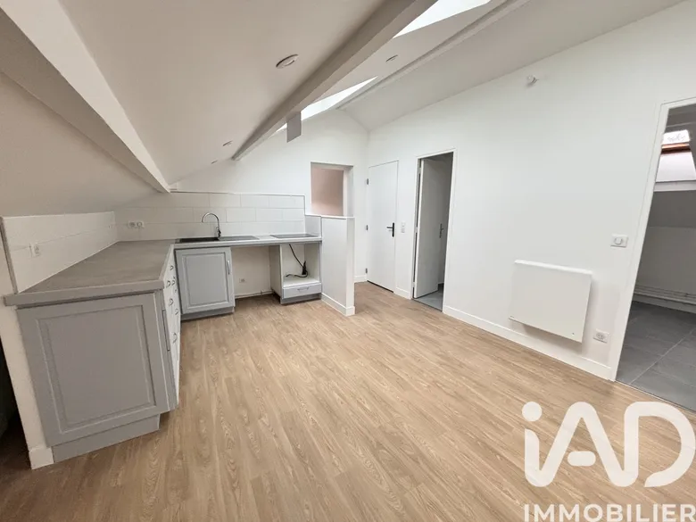 Appartement 3 pièces 53 m² · à Ecquevilly · 52,6 m² · 1 305 €/mois