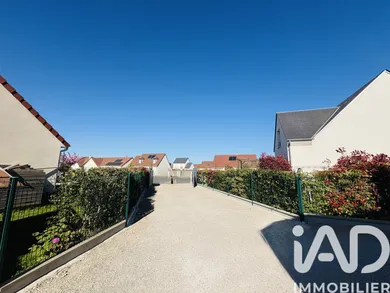 House in Saint-Ay (45130)