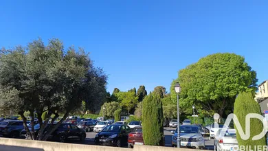 Apartment in Mèze (34140)