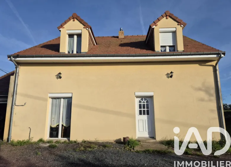 Maison 6 pièces 146 m² · à Cartigny-l'Épinay · 146 m² · 179 000 €