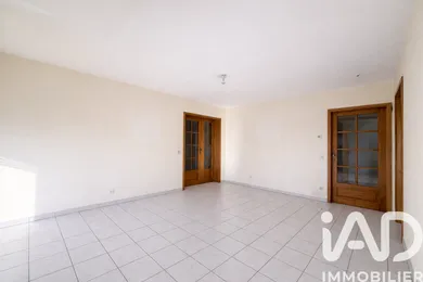 Apartment in Saint-Avold (57500)