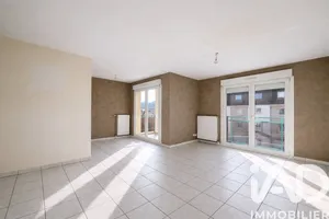 Apartment in Saint-Avold (57500)