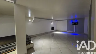 Immeuble à Corbeil-Essonnes (91100)