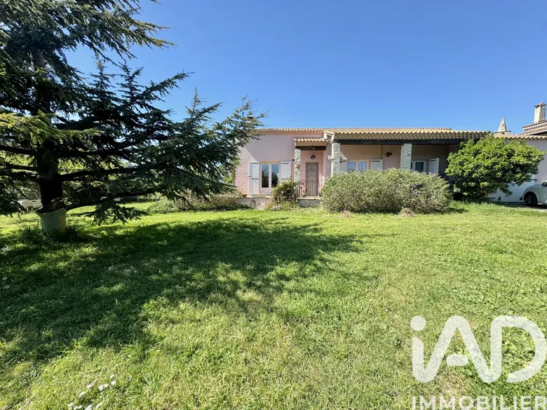 Maison 5 pièces 115 m² · à Saint-Mitre-les-Remparts · 115 m² · 449 000 €