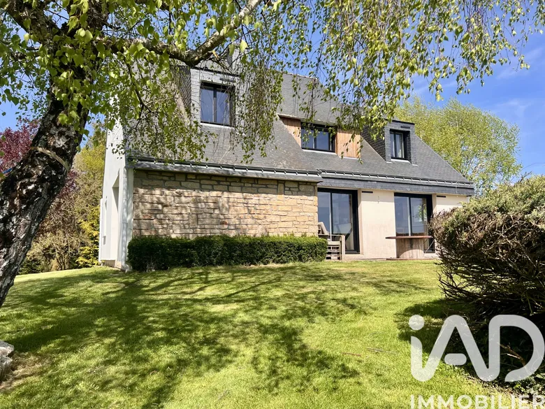 Maison 6 pièces 142 m² · à Plaudren · 142 m² · 333 000 €
