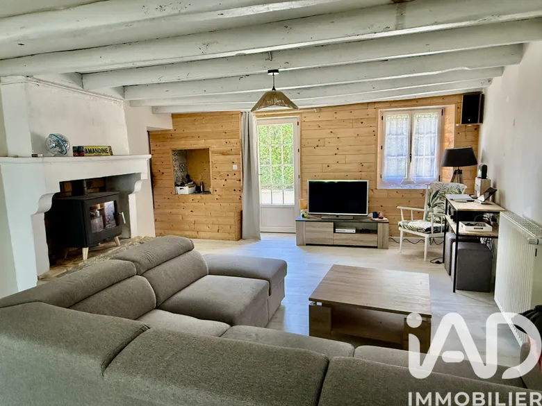 Maison 4 pièces 164 m² · à Amuré · 164 m² · 163 500 €