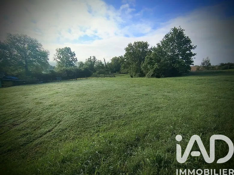 Terrain à bâtir à Tombebœuf (47380) · 38 500 €
