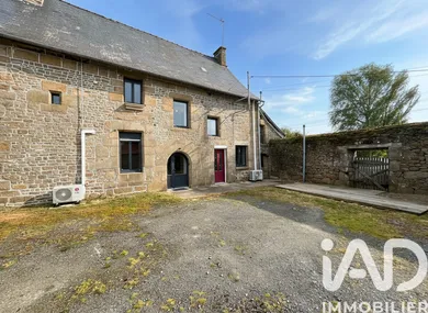 Maison à Saint-Marc-le-Blanc (35460)