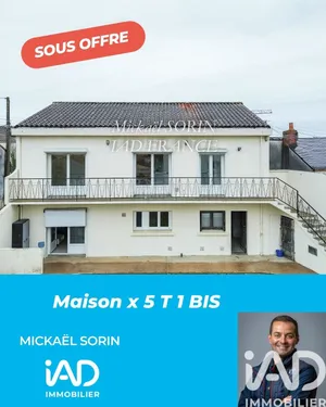 Building in La Roche-sur-Yon (85000)