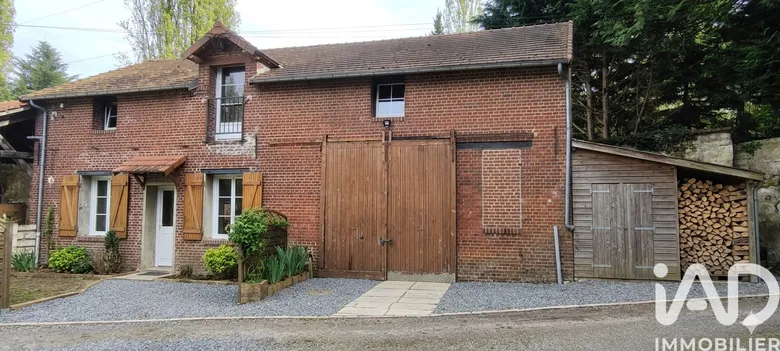 Maison 5 pièces 104 m² · à Cramoisy · 104 m² · 189 000 €