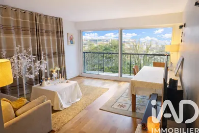 Apartment in Chilly-Mazarin (91380)
