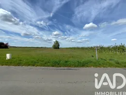 Terrain à bâtir à Mézières-lez-Cléry (45370)