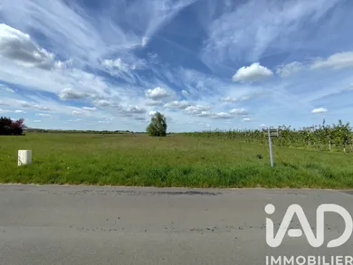 Terrain à bâtir à Mézières-lez-Cléry (45370)