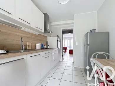 Apartment in Melun (77000)