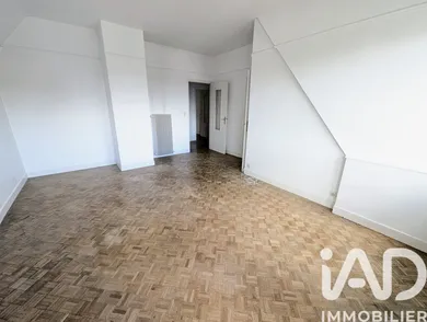 Apartment in Elbeuf (76500)