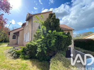 House in Vouneuil-sous-Biard (86580)