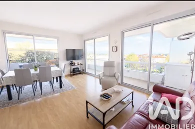 Appartement à La Rochelle (17000)