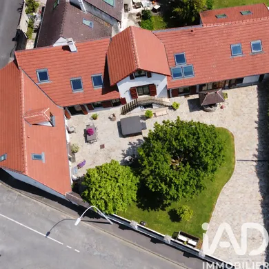 Commercial walls in Évry-Grégy-sur-Yerre (77166)