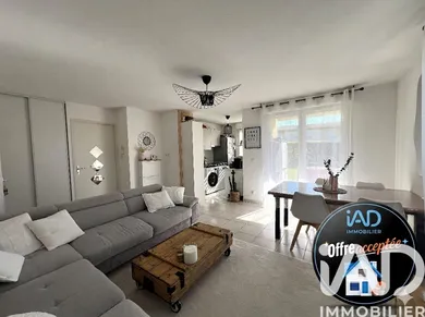 Apartment in Saint-Perdon (40090)
