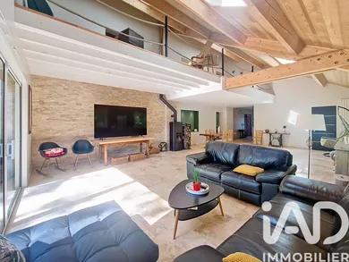 Maison à Saint-Fargeau-Ponthierry (77310)