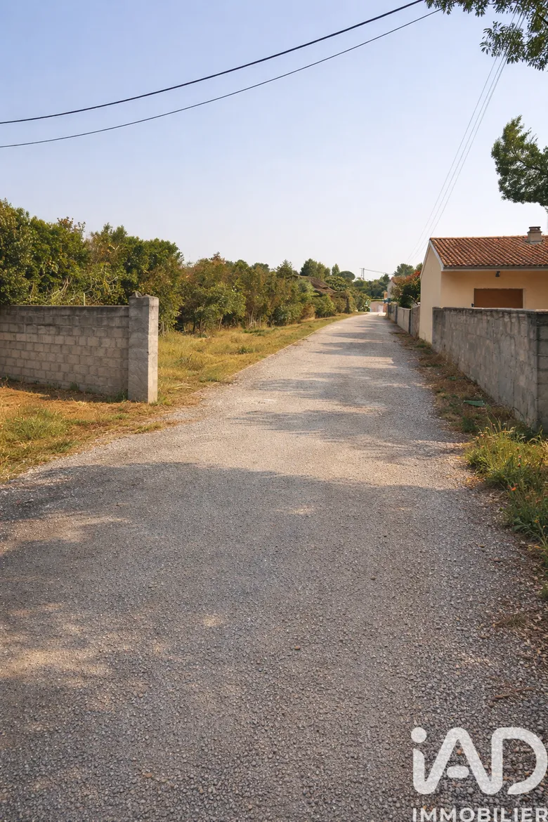 Terrain à Le Taillan-Médoc (33320) · 230 000 €