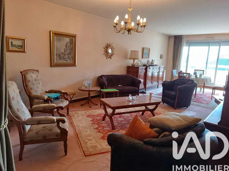 Appartement 4 pièces 118 m² · à Gien · 118 m² · 120 000 €