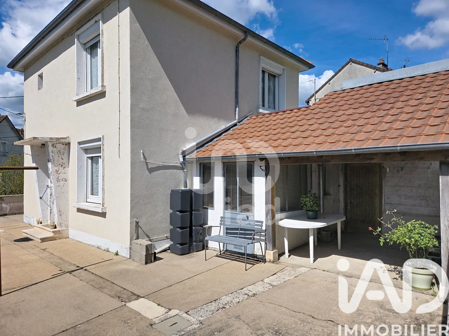 Vente maison à Vierzon (18100) : maison 5 pièces 83 m² — 6