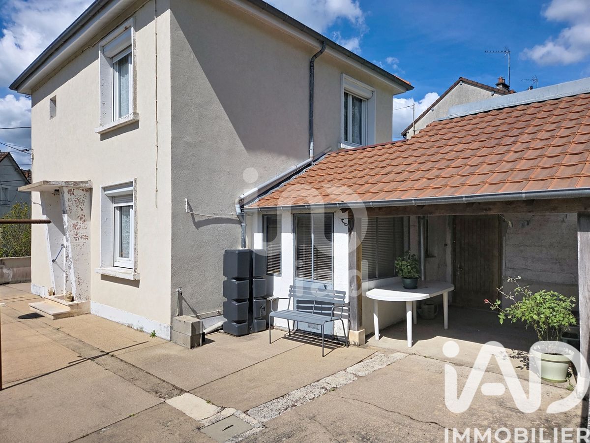 Vente maison à Vierzon (18100) : maison 5 pièces 83 m²
