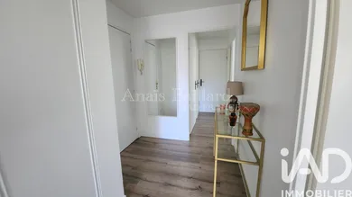 Apartment in Moissy-Cramayel (77550)