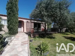 Maison traditionnelle à Saint-Mamert-du-Gard (30730)