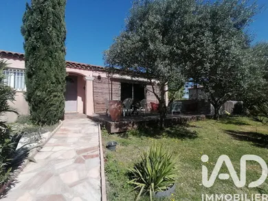 Maison traditionnelle à Saint-Mamert-du-Gard (30730)