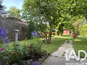 Maison à Combs-la-Ville (77380)