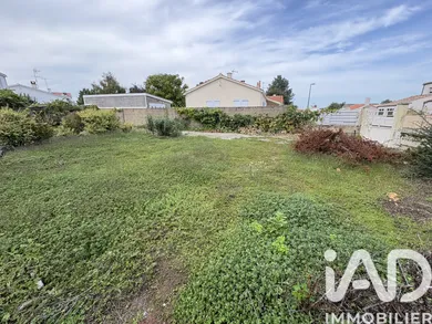 Terrain à bâtir à Challans (85300)