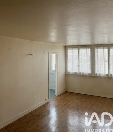 Apartment in Orly (94310)