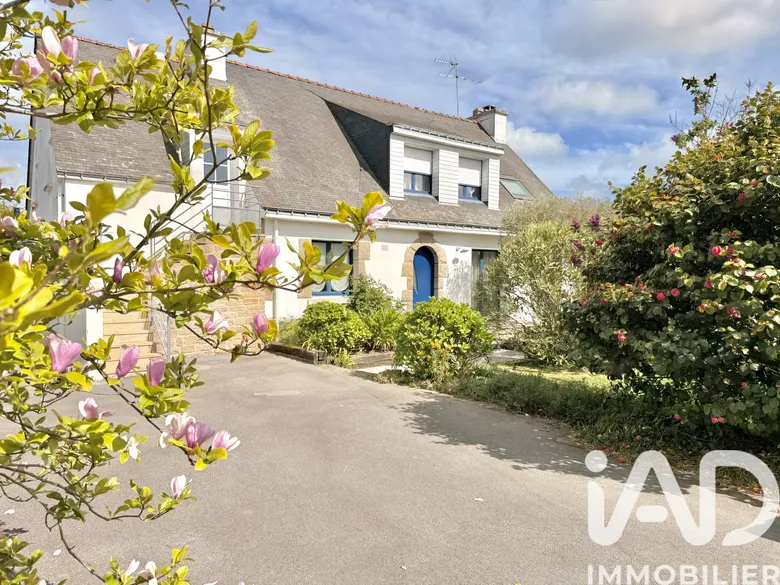 Maison 8 pièces 202 m² · à Arradon · 202 m² · 724 900 €