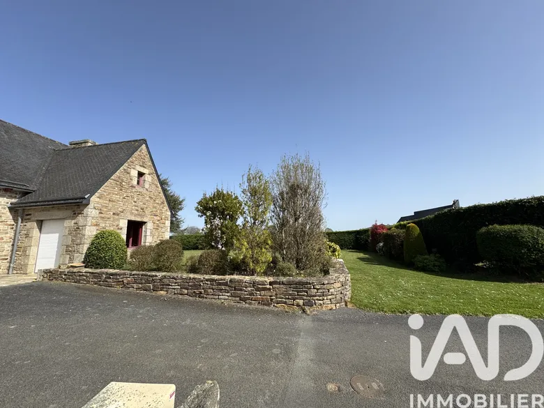 Maison 5 pièces 160 m² · à Ploumilliau · 160 m² · 450 000 €