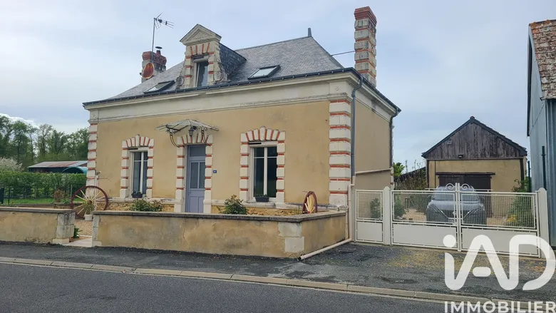Maison 5 pièces 109 m² · à Courléon · 109 m² · 208 500 €