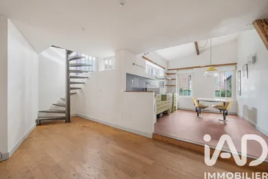 Apartment in Saint-Ouen-sur-Seine (93400)