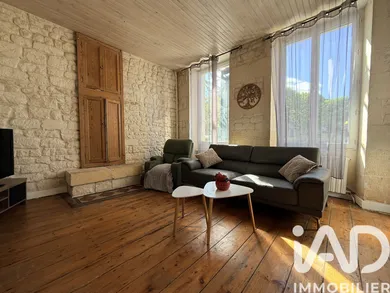 Townhouse in Jonzac (17500)