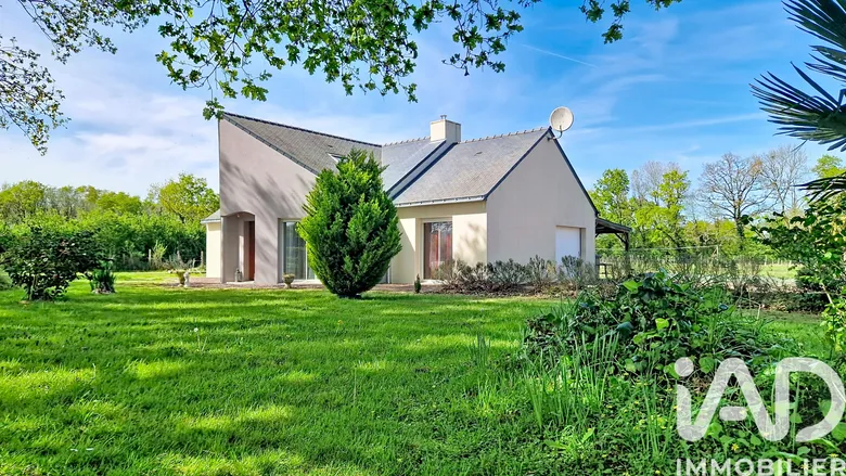Maison 7 pièces 132 m² · à Sainte-Anne-sur-Brivet · 132 m² · 449 900 €