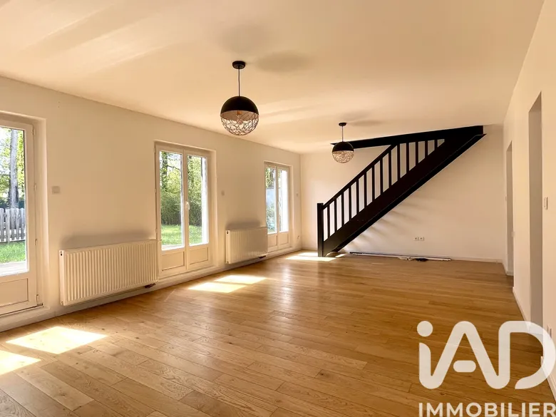 Maison 6 pièces 125 m² · à Orléans · 125,3 m² · 271 000 €