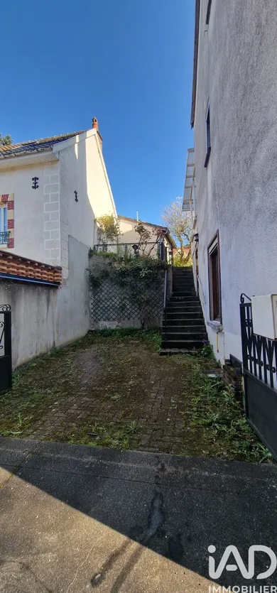 House in Ancy-le-Franc (89160)